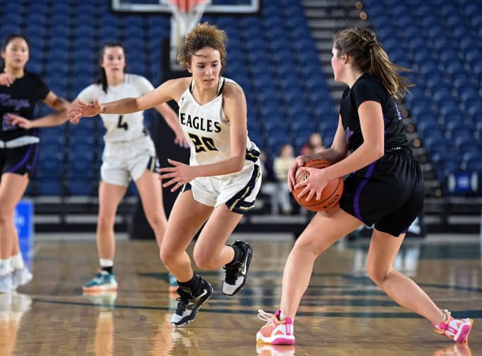 2022-23 Washington girls basketball: Lake Washington vs. Arlington, Class 2A semifinals